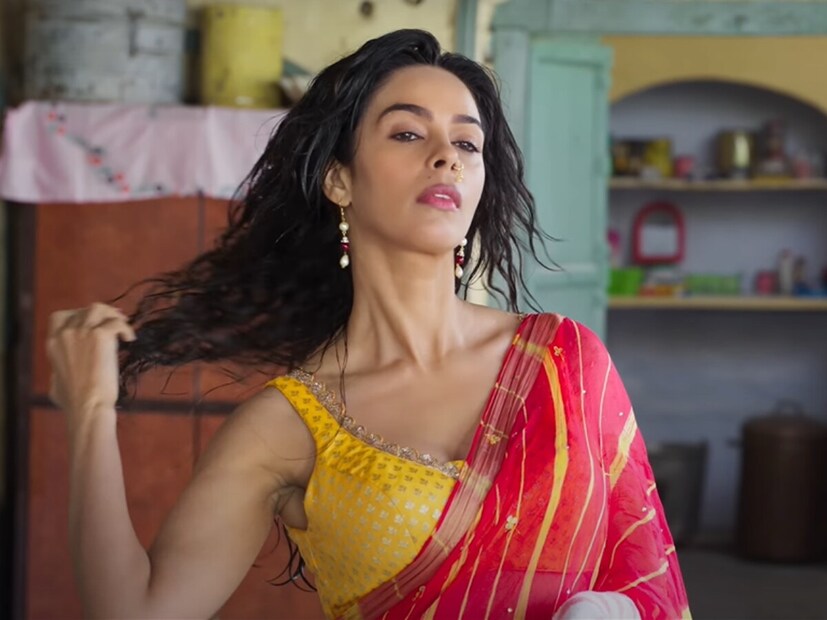 *আমরা ইন্ডাস্ট্রিতে কাস্টিং কাউচের বিরুদ্ধে অনেক আন্দোলন এবং মহিলাদের বিরুদ্ধে অত্যাচারও দেখেছি। সম্প্রতি একই ইস্যুতে চমকপ্রদ মন্তব্য করেছেন বলিউডের সুপার বোল্ড, সুন্দরী ও জনপ্রিয় নায়িকা। তিনি বলেন, কিছু নায়ক তাঁকে নানা কাজের জন্য বাধ্য করেছিল।