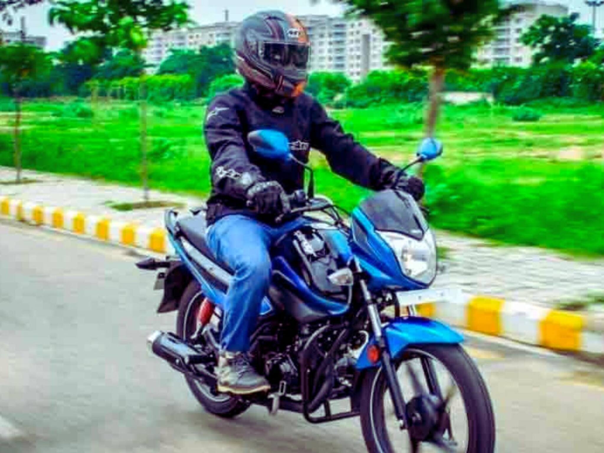 App Bike: ‘লোকেশনে চলে এসেছি...’ প্রথমে দেরি, পরে ব‍্যাগ, অ‍্যাপ বাইক চালকের সঙ্গে বচসা! তারপর যা হল...বড় কাণ্ড জোড়াবাগানে