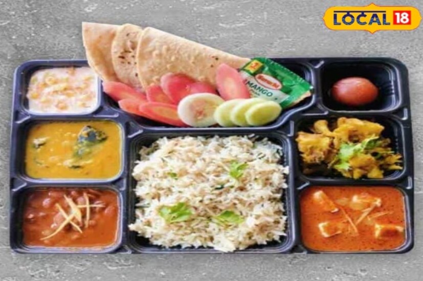 কিন্তু চ্যালেঞ্জ হল এমন কিছু প্যাক করা যা সুস্বাদু এবং ১-২ দিনের জন্য নষ্ট না হয়। এখানে আপনার জন্য এমন পাঁচটি জিনিস নিয়ে এসেছি যা সহজেই প্যাক করা যায় এবং বেড়ানোর মজা দ্বিগুণ করে তুলবে। কারণ এই খাবারগুলো তাড়াতাড়ি নষ্ট হয় না।