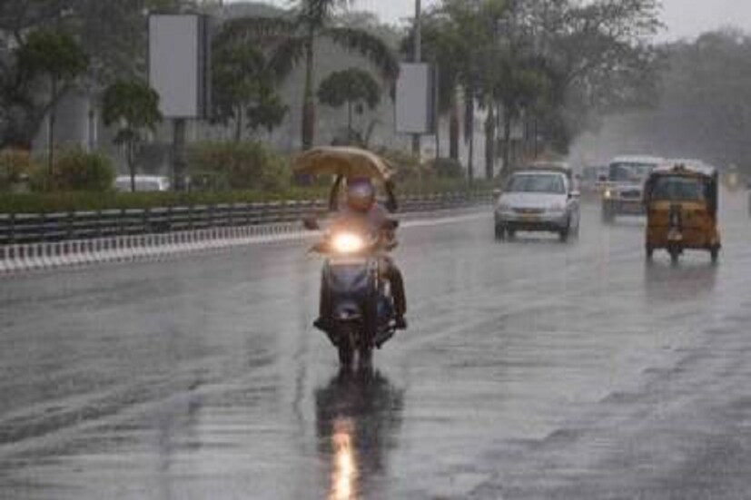 তামিলনাড়ু, তেলঙ্গানায়, ২৫ থেকে ২৭ অন্ধ্রপ্রদেশের বিভিন্ন এলাকায় ঝড়বৃষ্টি হতে পারে ৷ ২৬ অগাস্ট ২০২৫-এ অন্ধ্রপ্রদেশে ভারী বৃষ্টিপাতের সতর্কতা জারি করা হয়েছে ৷ প্রতীকী ছবি ৷
