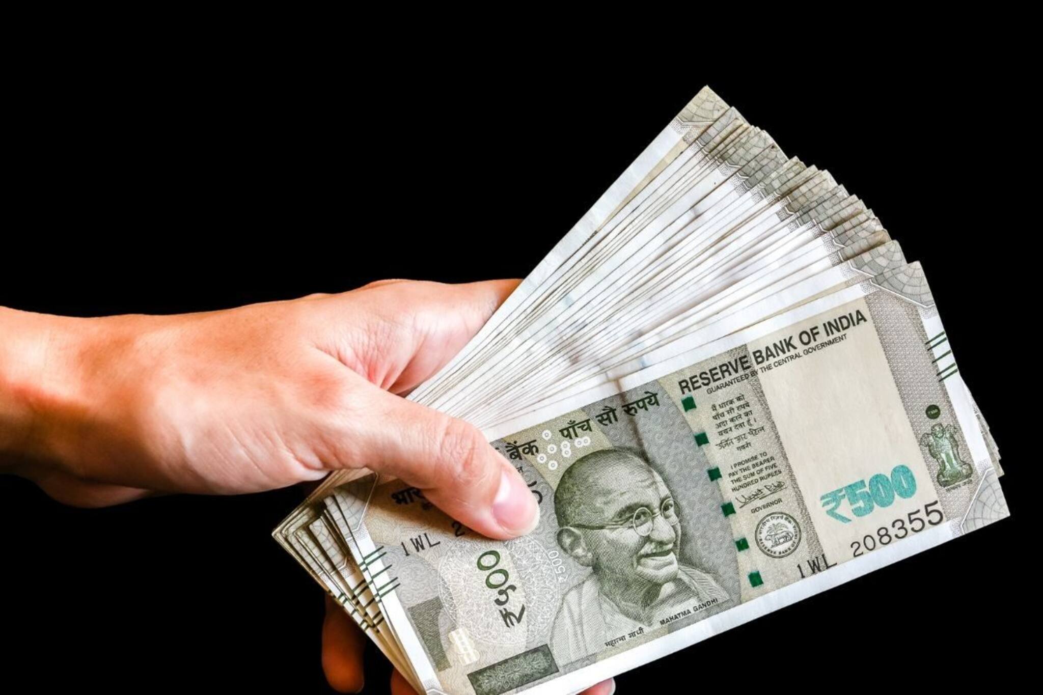 ১০ বছরে ১ কোটি টাকা কীভাবে আয় করবেন ? জেনে নিন সিক্রেটটা