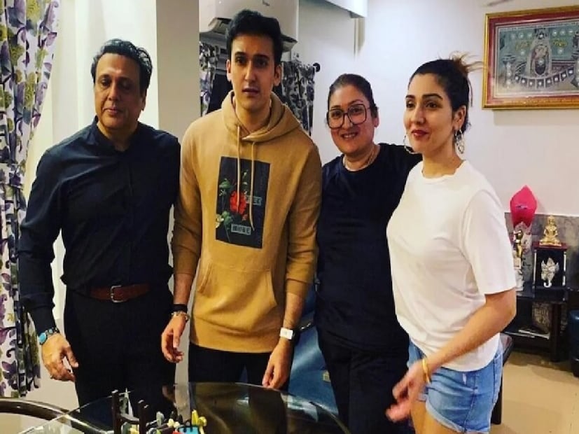 সেই সূত্রেই সেখানে জমি কিনেছিলেন গোবিন্দা। জমি কেনার পরে পাহাড়ের কোলে এই স্বপ্নের বাড়ি গড়ে তোলেন তিনি।