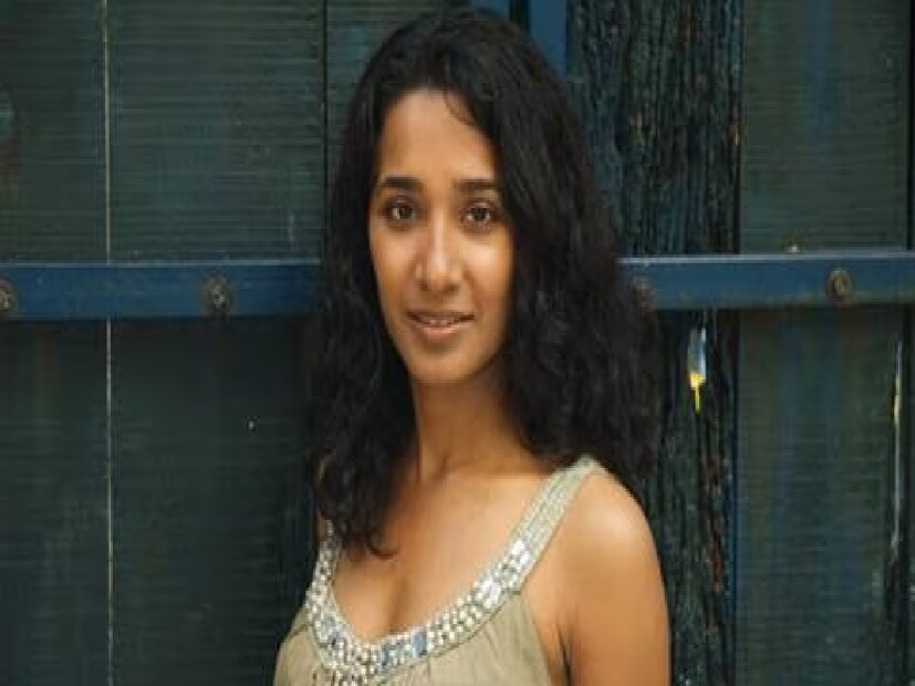 সোশ্যাল মিডিয়ায় সেই লড়াইয়ের কথাই তুলে ধরেছেন তিনি। আট মাস ধরে ক্যানসারের সঙ্গে লড়াই করে চলেছেন তিনি। 