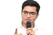 ১ লক্ষ টাকা....! পথ দেখালেন অভিষেক, পিছু পিছু এক 'মন্ত্রে' মহুয়া থেকে ডেরেক, কী এমন করলেন?