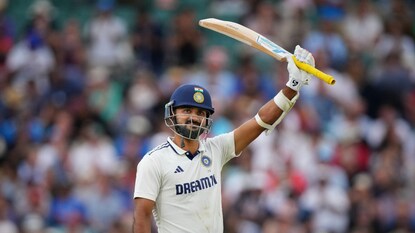 (Photo-AP) (Photo-AP)