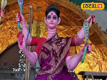 জলপাইগুড়ির বৈকন্ঠপুর রাজবাড়ির মনসা পুজো
