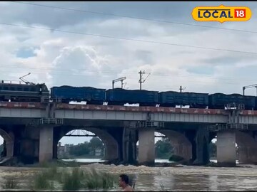 বৃষ্টিতে