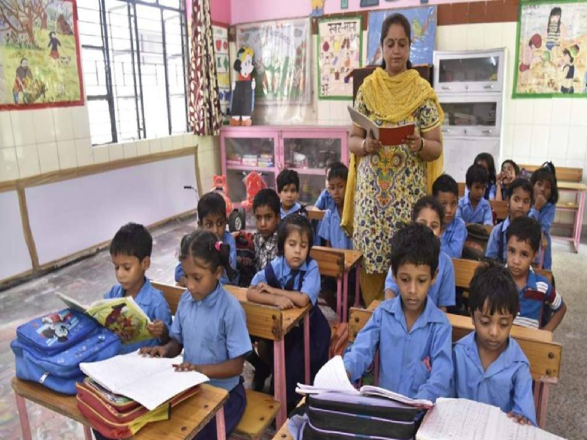 West Bengal Education: নজরে ডিএলএড পরীক্ষার প্রশ্নপত্র, বাড়ল কড়াকড়ি! কোনও ফাঁক রাখতে রাজি না পর্ষদ