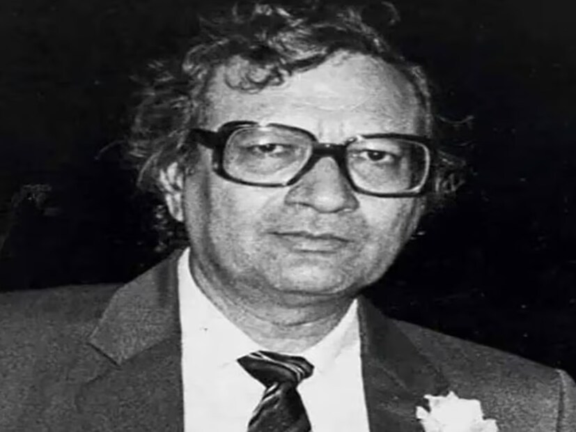 পঞ্জাবের গুরদাসপুরে ১৯৩৪ সালের ২২ জানুয়ারি জন্মেছিলেন বিজয় আনন্দ। কলেজে পড়াকালীনই নাটকের স্ক্রিপ্ট লিখতে শুরু করেন তিনি। একাধিক সুপারহিট ছবি উপহারও দিয়েছেন। এর মধ্যে অন্যতম হল ‘গাইড’, ‘জ্যুয়েল থিফ’, ‘তিসরি মঞ্জিল’, ‘জনি মেরা নাম’, ‘কোরা কাগজ’। নব্বইয়ের দশকে গোয়েন্দা ধারাবাহিক ‘তেহকিকত’-এ গোয়েন্দা-চরিত্রে দেখা গিয়েছিল তাঁকে। অনেক প্রত্যাশা নিয়ে ১৯৭১ সালে ‘তেরে মেরে সপনে’ ছবি তৈরি করেছিলেন বিজয় আনন্দ। যদিও ছবিটি সফল হয়নি। বক্স অফিসে মুখ থুবড়ে পড়েছিল ‘ব্ল্যাকমেল’ (১৯৭৩), ‘ছুপা রুস্তম’ (১৯৭৩), ‘বুলেট’ (১৯৭৬)-এর মতো ছবি।