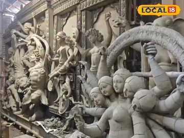 বৃষ্টিতে