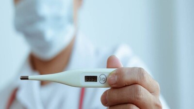 Seasonal Fever: Ditch Antibiotics, Embrace Ayurveda for Natural Relief