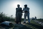 গাঁজা পাচার করতে গিয়ে সাগরেদ সহ মহিলা গ্রেফতার