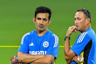 আগে কখনও এমন লজ্জার মুখে পড়েনি ভারত! কোচের পদে কি আর থাকবেন গম্ভীর? জানিয়ে দিলেন নিজেই