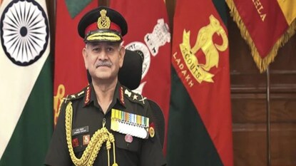 অপারেশন সিঁদুরে পাকিস্তানের সাফল্য নিয়ে ব্যঙ্গ করলেন ভারতের সেনাপ্রধান। অপারেশন সিঁদুরে পাকিস্তানের সাফল্য নিয়ে ব্যঙ্গ করলেন ভারতের সেনাপ্রধান।