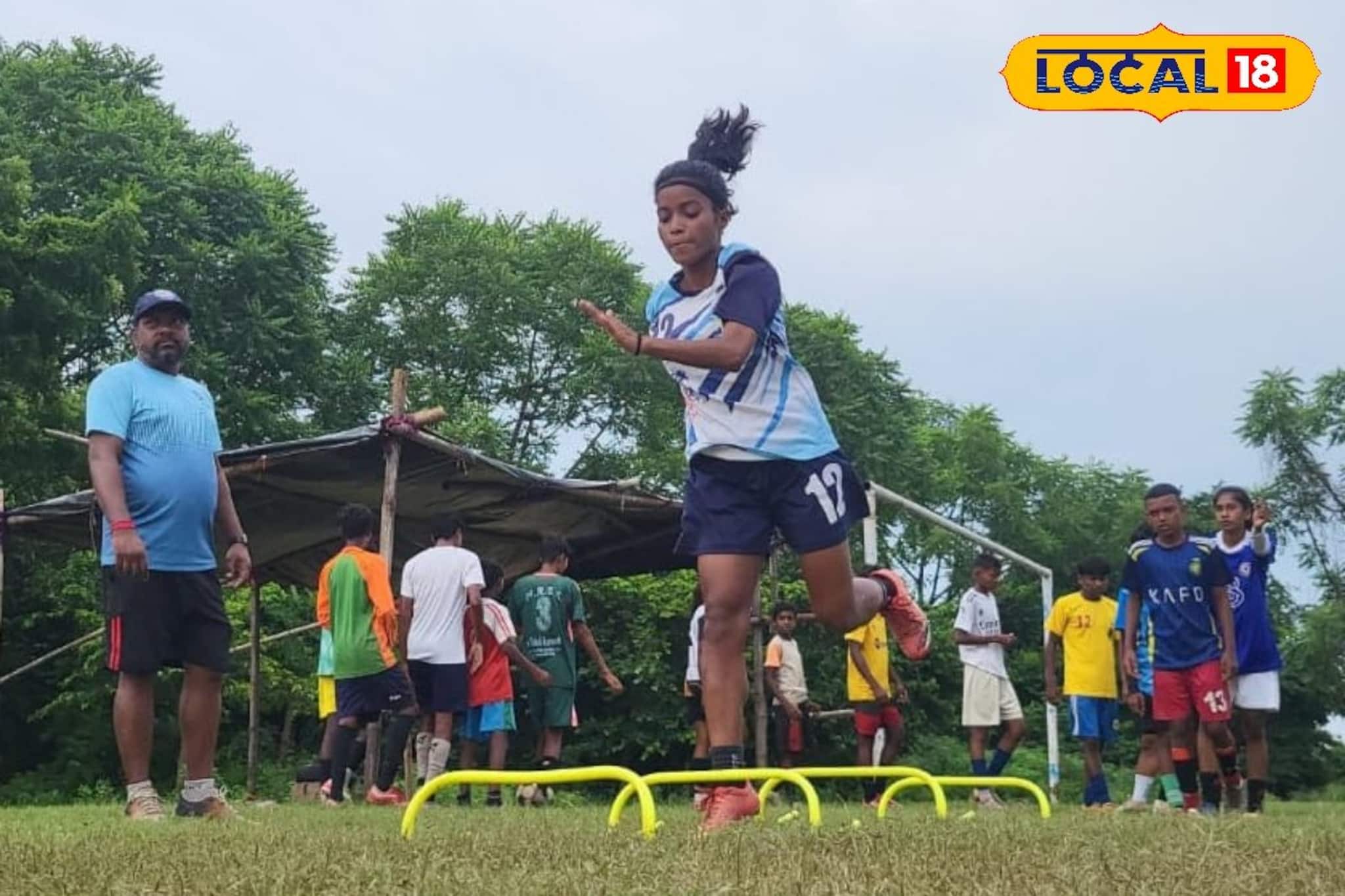 বাংলার কোচের মহিলা ফুটবলাররা জাতীয় ও আন্তর্জাতিক স্তরে