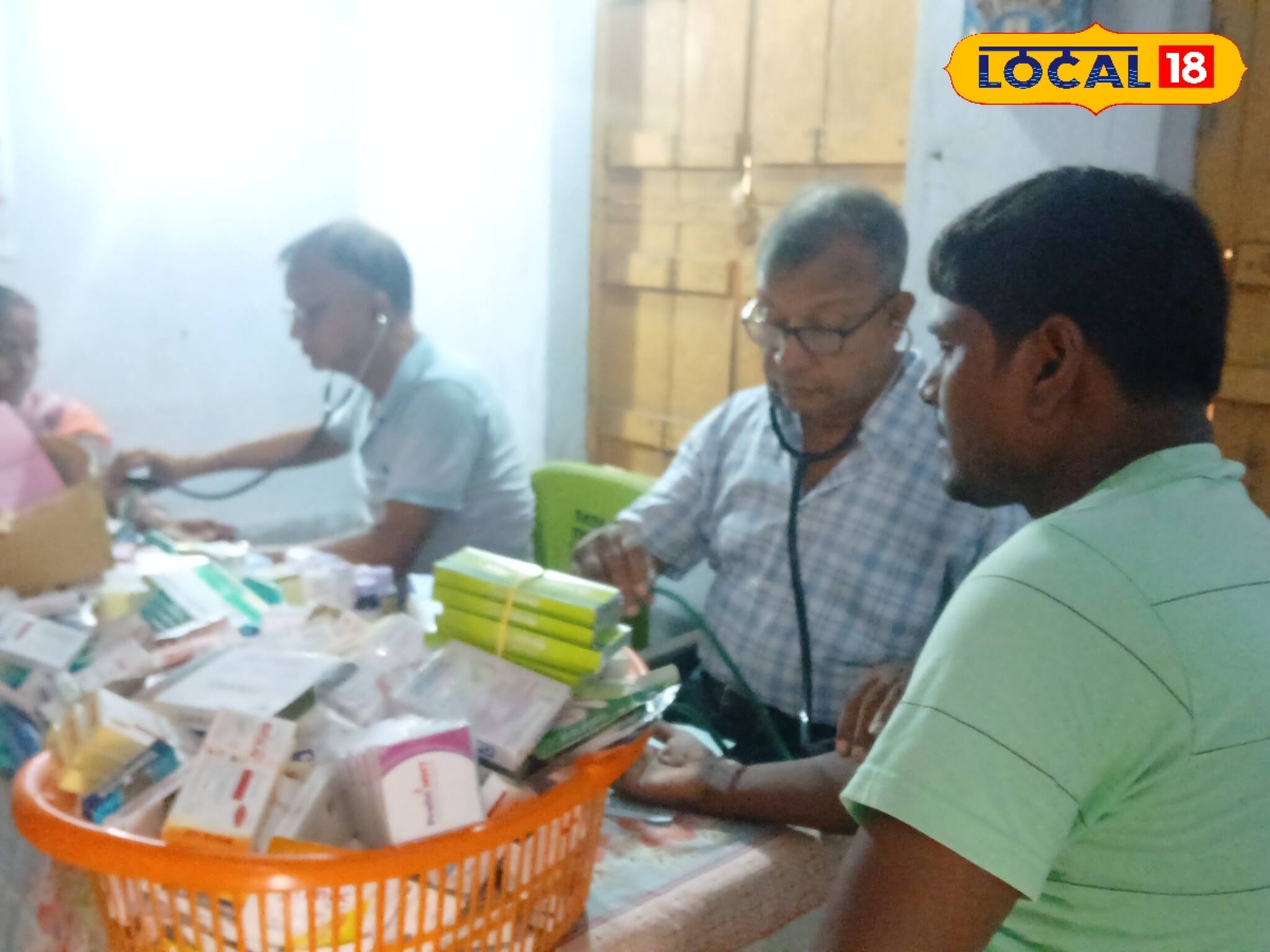 মাত্র কুড়ি টাকাতে বিরাট উপকার! ডাক্তার দেখিয়ে পাবেন ওষুধও, কোথায় এই পরিষেবা?