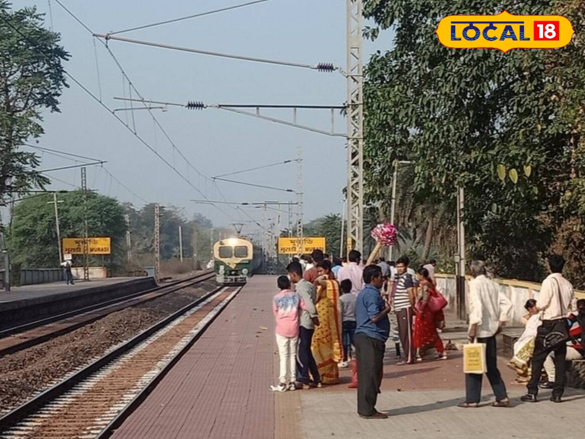 ট্রেনের ধাক্কায় মুরাডিতে মহিলার কী মর্মান্তিক পরিণতি! শুনে চোখে জল চলে আসবে