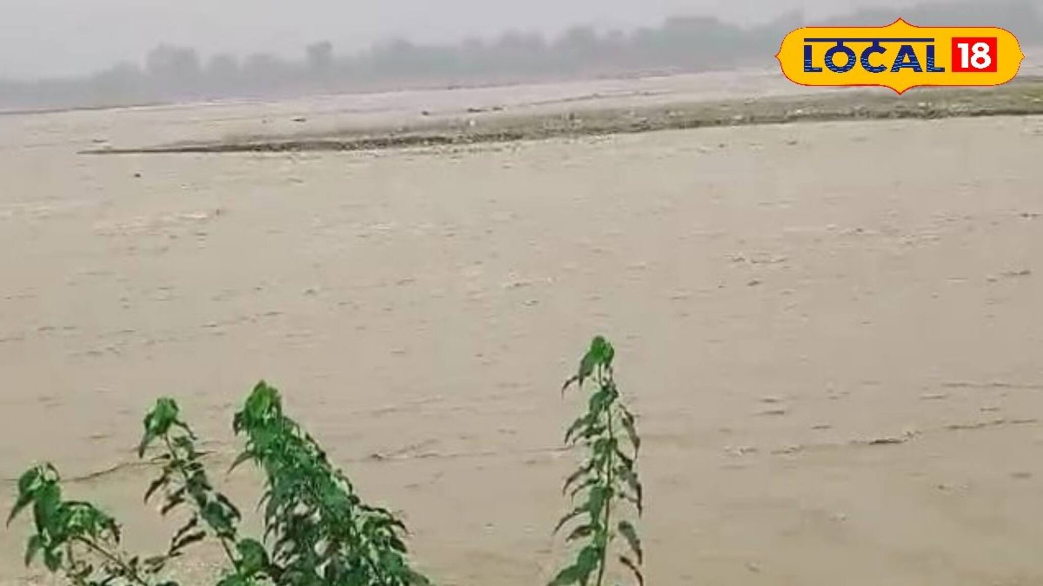 ফের সক্রিয় মৌসুমী অক্ষরেখা, আরও বাড়বে বৃষ্টি! কমলা সতর্কতা জেলায় জেলায়