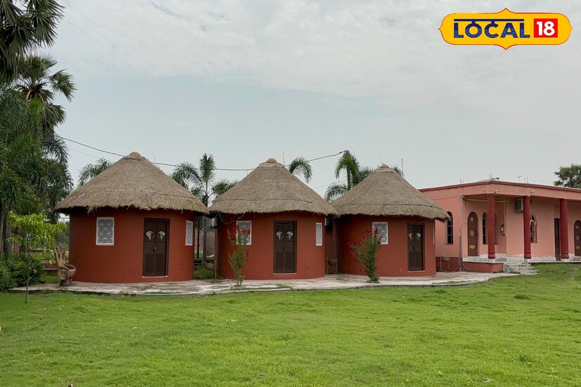 *একদিনের ছুটিতে কোথাও ঘুরতে যেতে চাইছেন? আপনার জন্য সেরা গন্তব্য হতে পারে পূর্ব বর্ধমানের আউশগ্রাম ব্লকের দিগনগর গ্রামে অবস্থিত চাঁদনি জলটুঙ্গি। যেমন মনমুগ্ধকর প্রাকৃতিক দৃশ্য, তেমনই রাজ আমলের ইতিহাসে ভরপুর এই স্থান আপনাকে মুগ্ধ করবে।