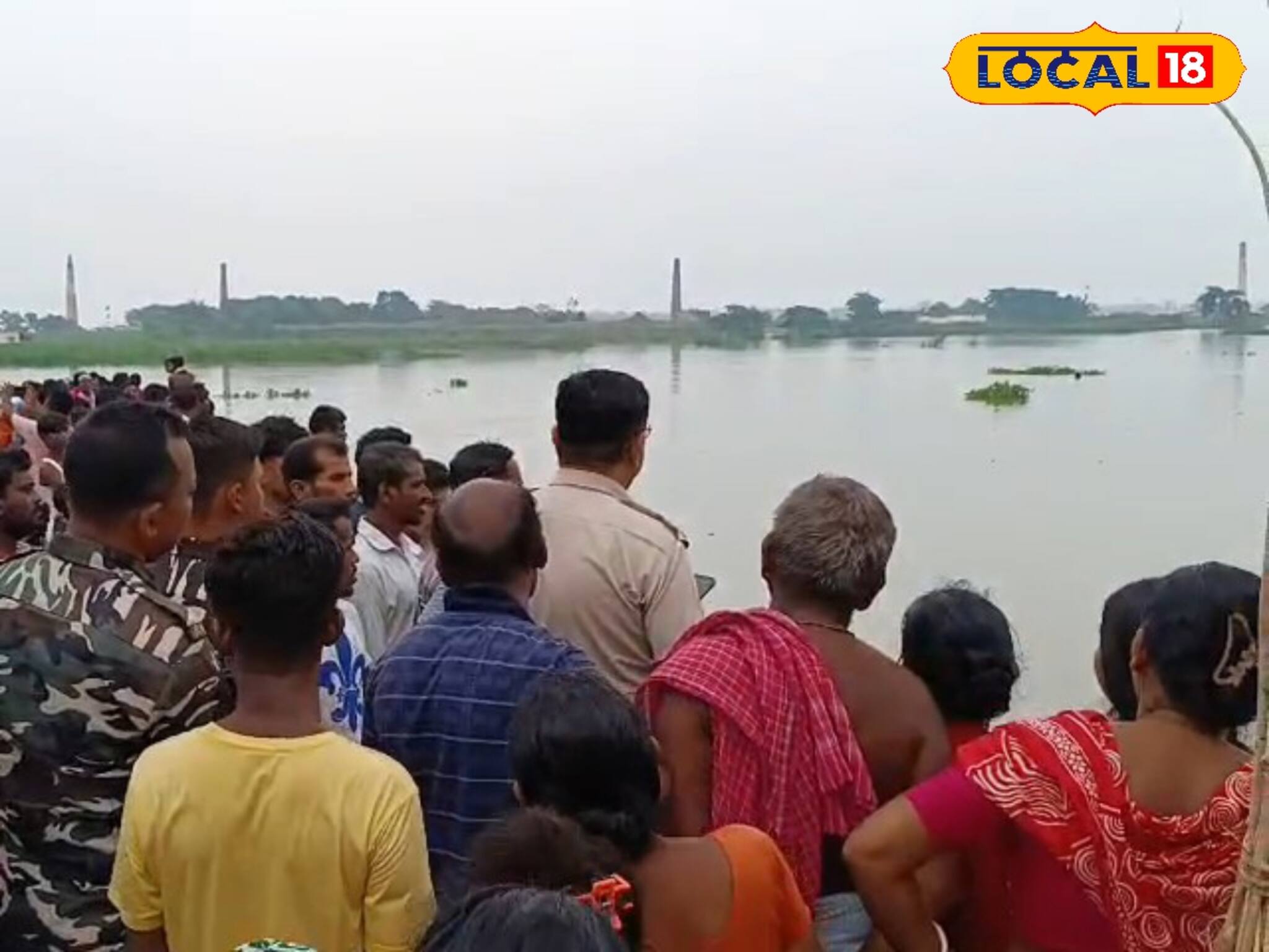 ঠাকুর দেখতে এসে তলিয়ে গেল ভাগীরথীতে, উদ্ধার ৪, খোঁজ মিলছে না আরও একজনের