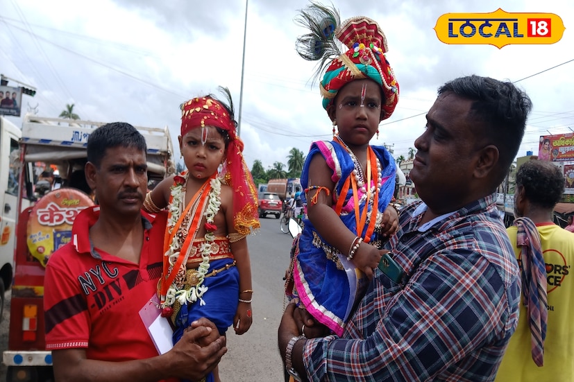জন্মাষ্টমী উৎসব মানেই জেলার একাংশের মানুষের কাছে শ্রীকৃষ্ণ চৈতন্য মহাসঙ্ঘের জন্মাষ্টমী উৎসব। এখানের জন্মাষ্টমী উৎসব মানেই কৃষ্ণসাজো প্রতিযোগিতা। এই প্রতিযোগিতা কেন্দ্র করে হাজারো মানুষের উপস্থিতি পাঁচলা মোড়ে। ( ছবি ও তথ্য: রাকেশ মাইতি)