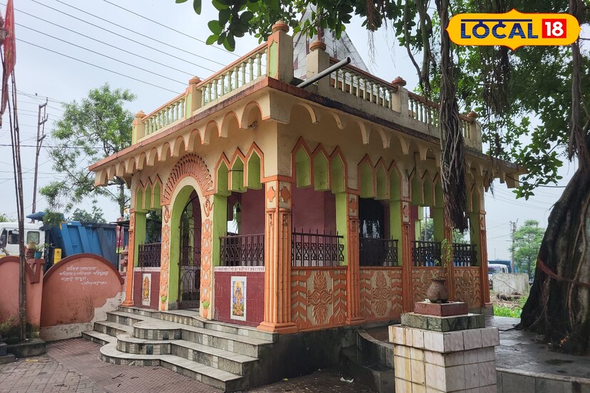 মন্দির গেট ঢুকেই বামদিকে একদম সামনেই আছে বজরংবালি মন্দির। পাশে রয়েছে একটি প্রাচীন বটগাছ। বটগাছের পাশেই রয়েছে এই মন্দিরটি। বড় গাছের ঝুড়ি নেমেছে চারিদিকে। এই মন্দিরের পাশে বট গাছ সংলগ্ন এলাকায় রয়েছে সিদ্ধিদাতা গণেশ এর মন্দির। (ছবি ও তথ্য- রিন্টু পাঁজা আসানসোল) 