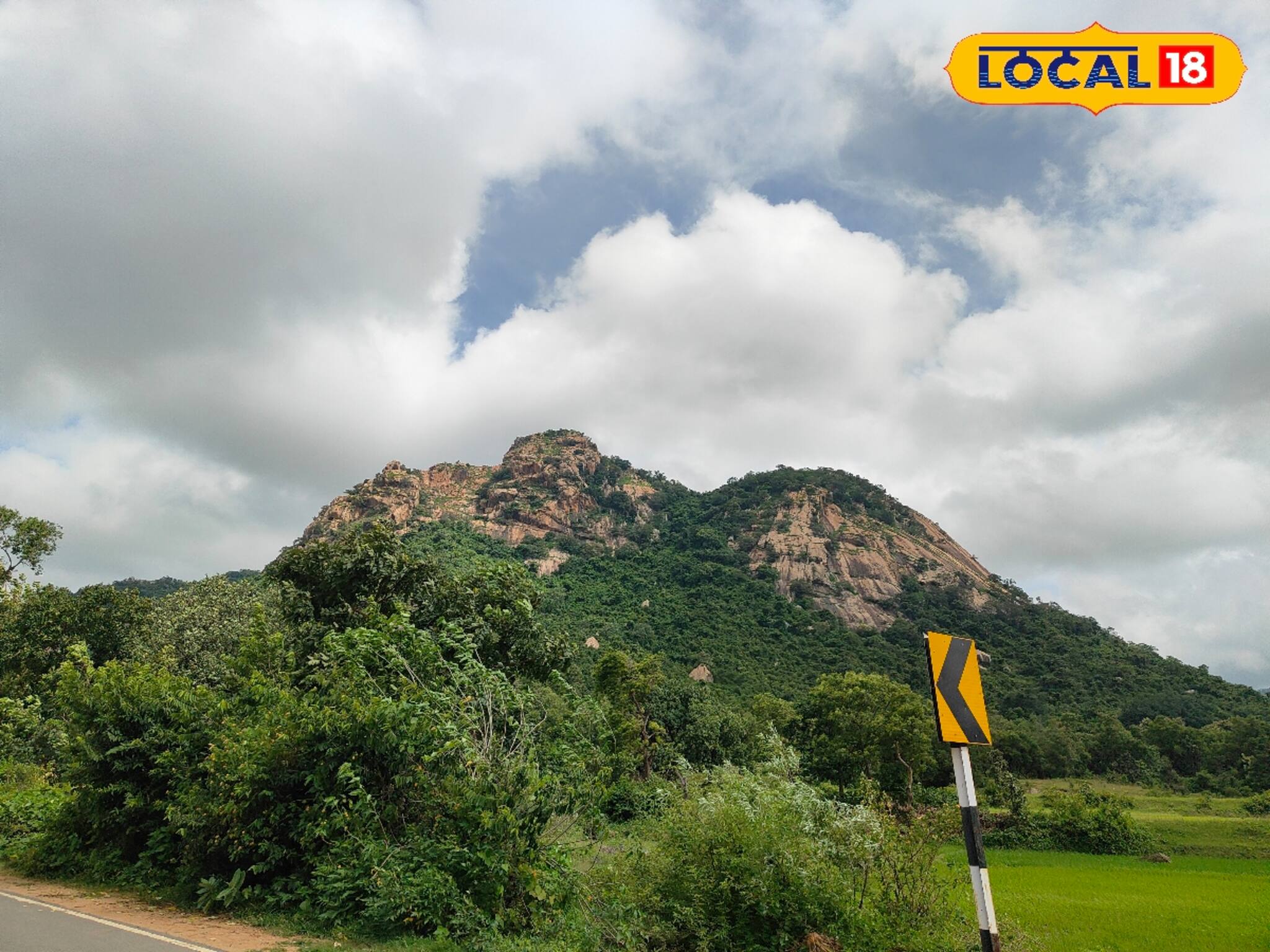 পিছু ছাড়ছে না ঝড়বৃষ্টি, এক নজরে দক্ষিণের জেলাগুলির আপডেট!