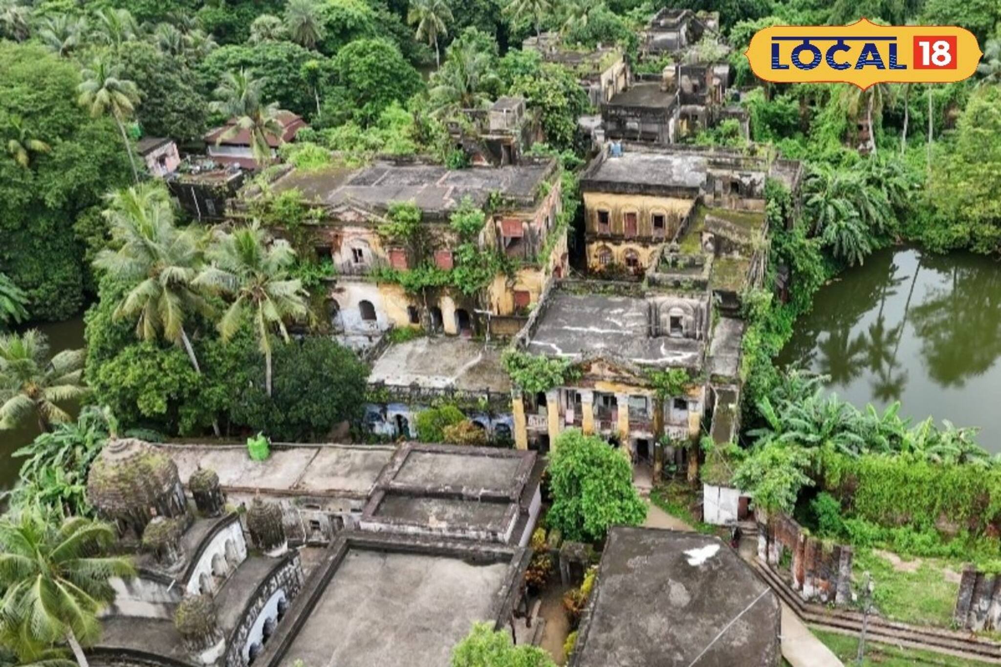 সরোবরে হাওয়া মহল! ঘরের পাশে ৩৬০ বিঘা জমিতে ৬০০ বছরের ইতিহাসময় রাজবাড়িতে বেড়াতে আসুন
