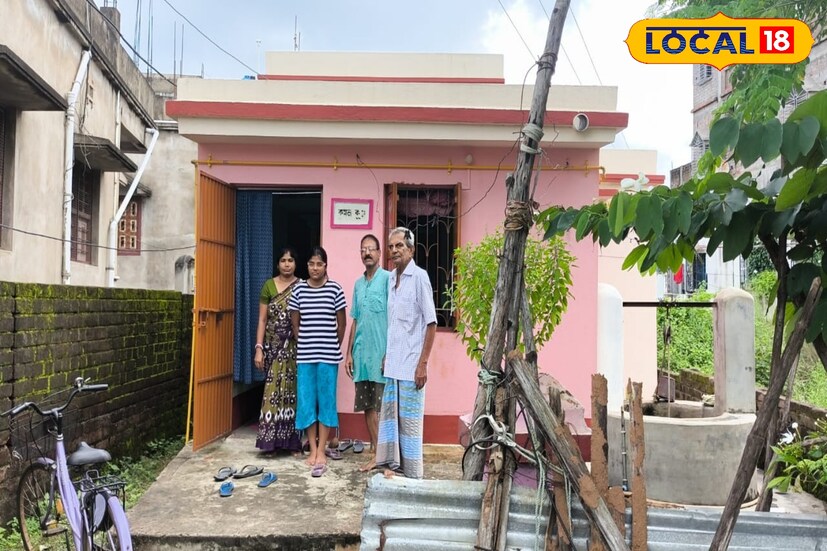 কথায় আছে ‘মানুষ মানুষেরই জন্যে’। কথাটির সার্থকতা যেন এই দম্পতিকে দেখলেই বোঝা যায়। জীবন ধারণের মুখ্য দুই মাধ্যম বলা বা শোনা না পারা সত্ত্বেও কোনও অজুহাত ছাড়াই সংসারের হাল ধরেছেন দু’জনে।