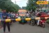 তীব্র বেগে দৌড়ে আসা টোটোর ধাক্কায় চুরমার রেলগেট!