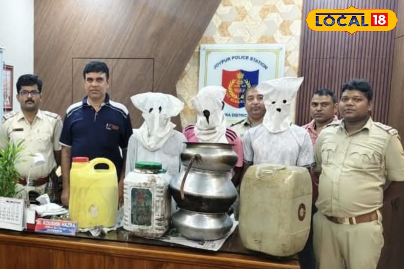 আবারও চোলাই মদ উৎপাদনকারীরা পুলিশের জালে, চলাই মদ তৈরির হাড়ি-ড্রাম বাজেয়াপ্ত করা হয়েছে! ( ছবি ও তথ্য: অনিকেত বাউরী)