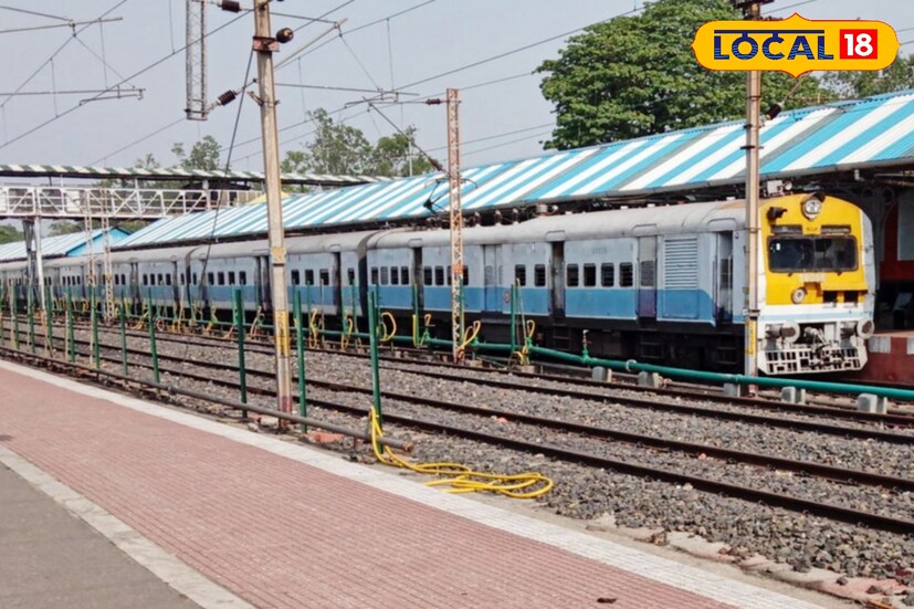যাত্রাপথ সংক্ষিপ্ত করা হয়েছে ঝাড়গ্রাম-ধানবাদ-ঝাড়গ্রাম মেমু এক্সপ্রেসের। রবিবার ২৪ আগষ্ট ঝাড়গ্রাম-ধানবাদ-ঝাড়গ্রাম মেমু এক্সপ্রেসের বোকারো স্টিল সিটি রেল স্টেশনে যাত্রা সমাপ্ত ও সূচনা হবে। বোকারো-ধানবাদ-বোকারো সেকসেনে পরিষেবা বাতিল থাকবে। (ছবি ও তথ্য: শান্তনু দাস)