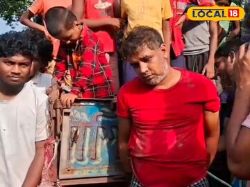 দড়ি বেঁধে রাখা হয় চোরকে 