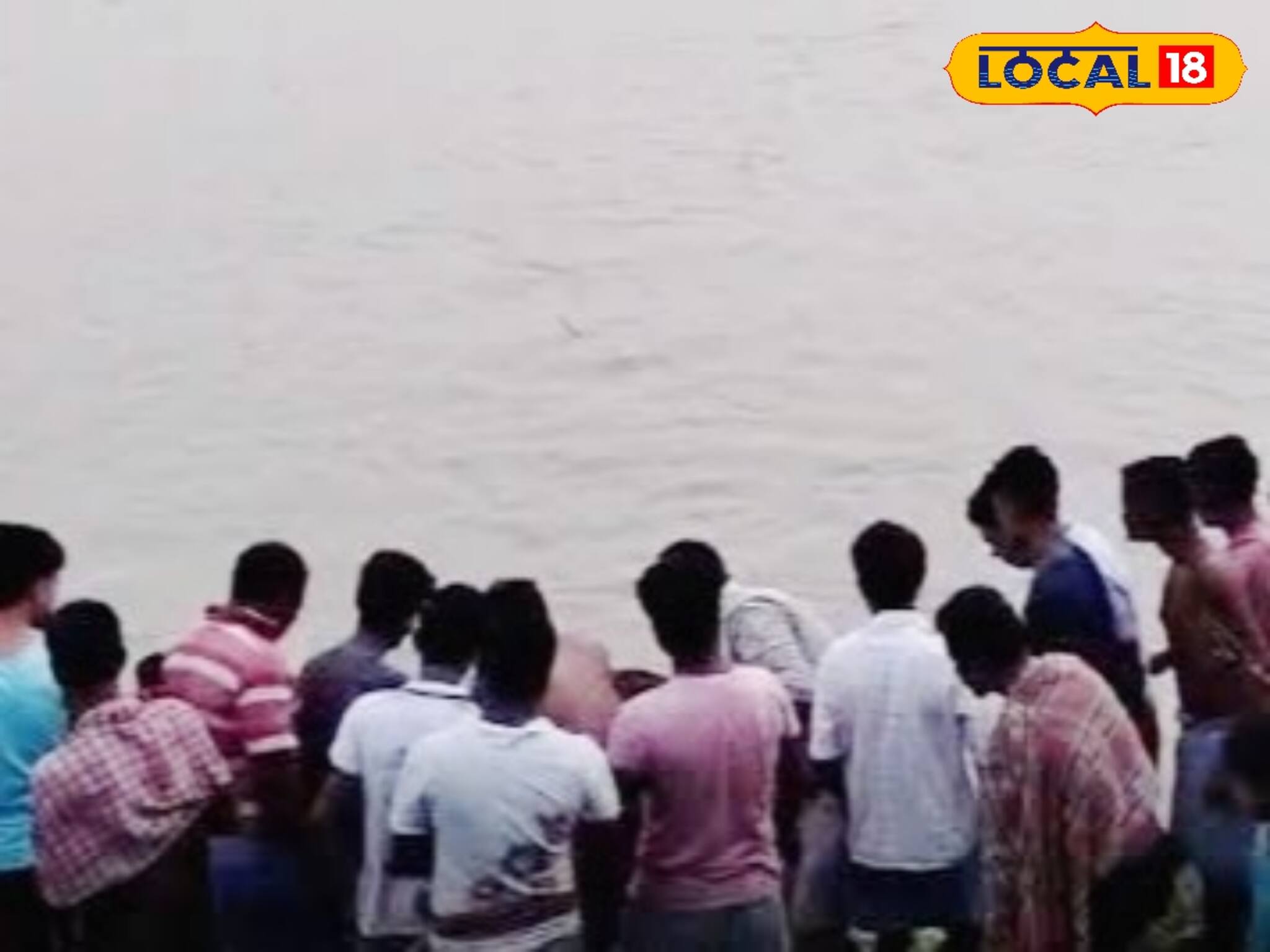 টানা বৃষ্টি চলছে, পুকুরে স্নান করতে নেমে আর উঠলই না যুবক! রঘুনাথপুরে মর্মান্তিক কাণ্ড