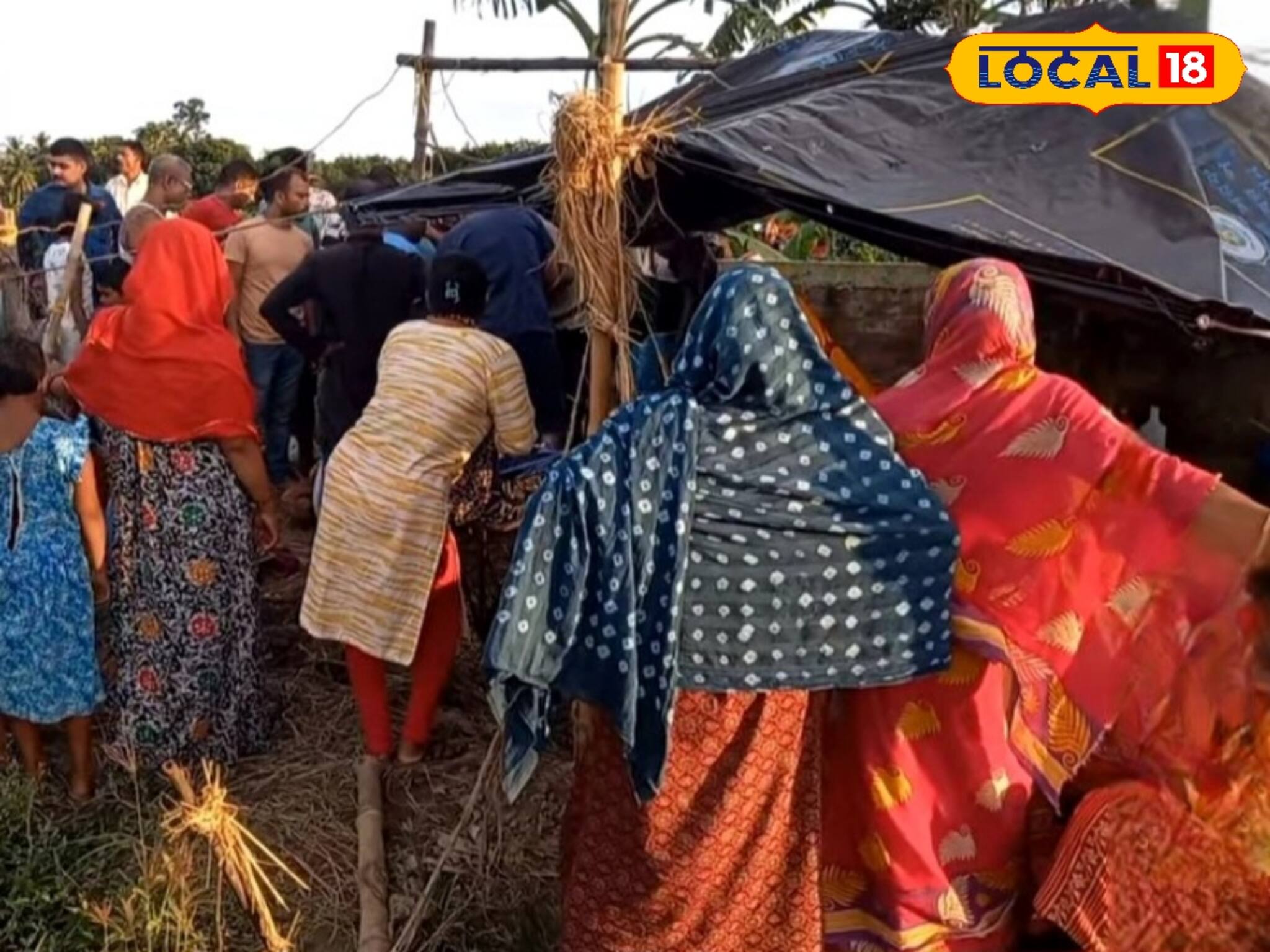 'ভোলা'র চিকিৎসায় রাস্তাতেই ত্রিপল খাটিয়ে তৈরি অপারেশন থিয়েটার! চিন্তায় গোটা গ্রাম 