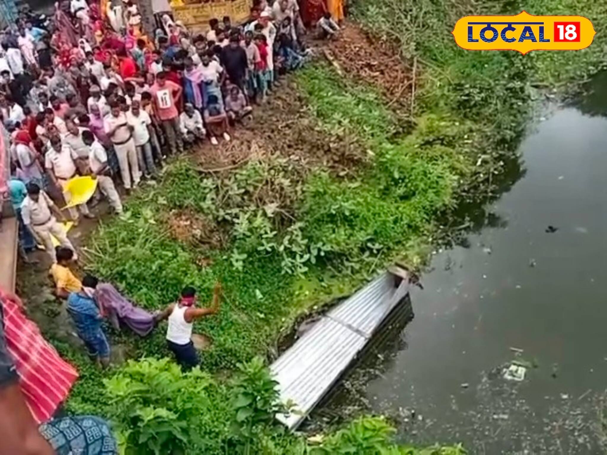 দু’দিন ধরে নিখোঁজ! সাতসকালে বাড়ির পাশেই পুকুরে ভেসে উঠল...
