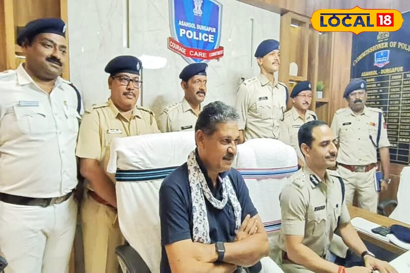 দুষ্কৃতী দৌরাত্ম্য কমাতে ২০১৭ সালে দুর্গাপুরের বেশকিছু গুরুত্বপূর্ণ এলাকায় পুলিসের পক্ষ থেকে সিসিটিভি ক্যামেরা বসান হয়েছিল। বর্তমানে প্রায় হাজারের অধিক সিসি ক্যামেরা রয়েছে।জনগণের স্বার্থে পুলিশের নজরদারি আরও জোরদার করতে দুর্গাপুরের সাংসদ কীর্তি আজাদ নিজের সাংসদ তহবিল থেকে ৩০ লক্ষ টাকা দিয়েছেন। ( অভি ও তথ্য :দীপিকা সরকার) 