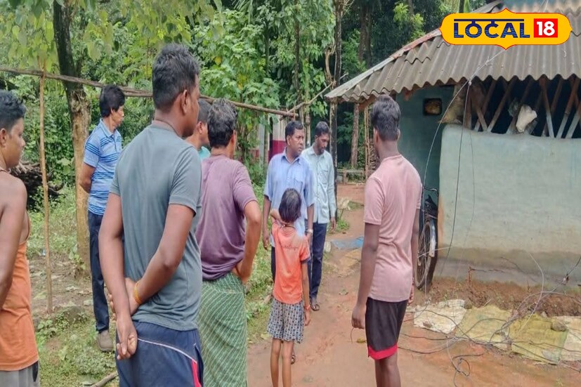 খবর পাওয়ার পর সোমবার সকালে ঘটনাস্থল পরিদর্শন করেন বিনপুর দুই নম্বর পঞ্চায়েত সমিতির সভাপতি বিকাশ সিং সর্দার। তিনি বলেন জায়গাটির মাফযোগ আগেই করা হয়েছে। জায়গাটির অনেক বড় হওয়ার জন্য জেলা পরিষদ থেকে এটির স্কিম করার চিন্তা ভাবনা করা হয়। (ছবি ও তথ্য - তন্ময় নন্দী)