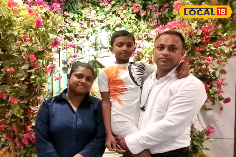শিবুর মা প্রিয়াঙ্কা শীট আবেগঘন কণ্ঠে বলেন, “অভাব-অনটনের মধ্যে থেকেও আমরা ছেলেকে কখনও স্বপ্ন দেখতে বাঁধা দিইনি। আমরা চাই সে যোগাসনে আরও বড় মঞ্চে দেশের নাম উজ্জ্বল করুক। শিবুর জেদ, একাগ্রতা ও পরিশ্রমই তাকে এই জায়গায় নিয়ে এসেছে। এখন তার লক্ষ্য মালয়েশিয়া। সবার আশীর্বাদ থাকলে একদিন সে বিশ্বজয় করবে।”