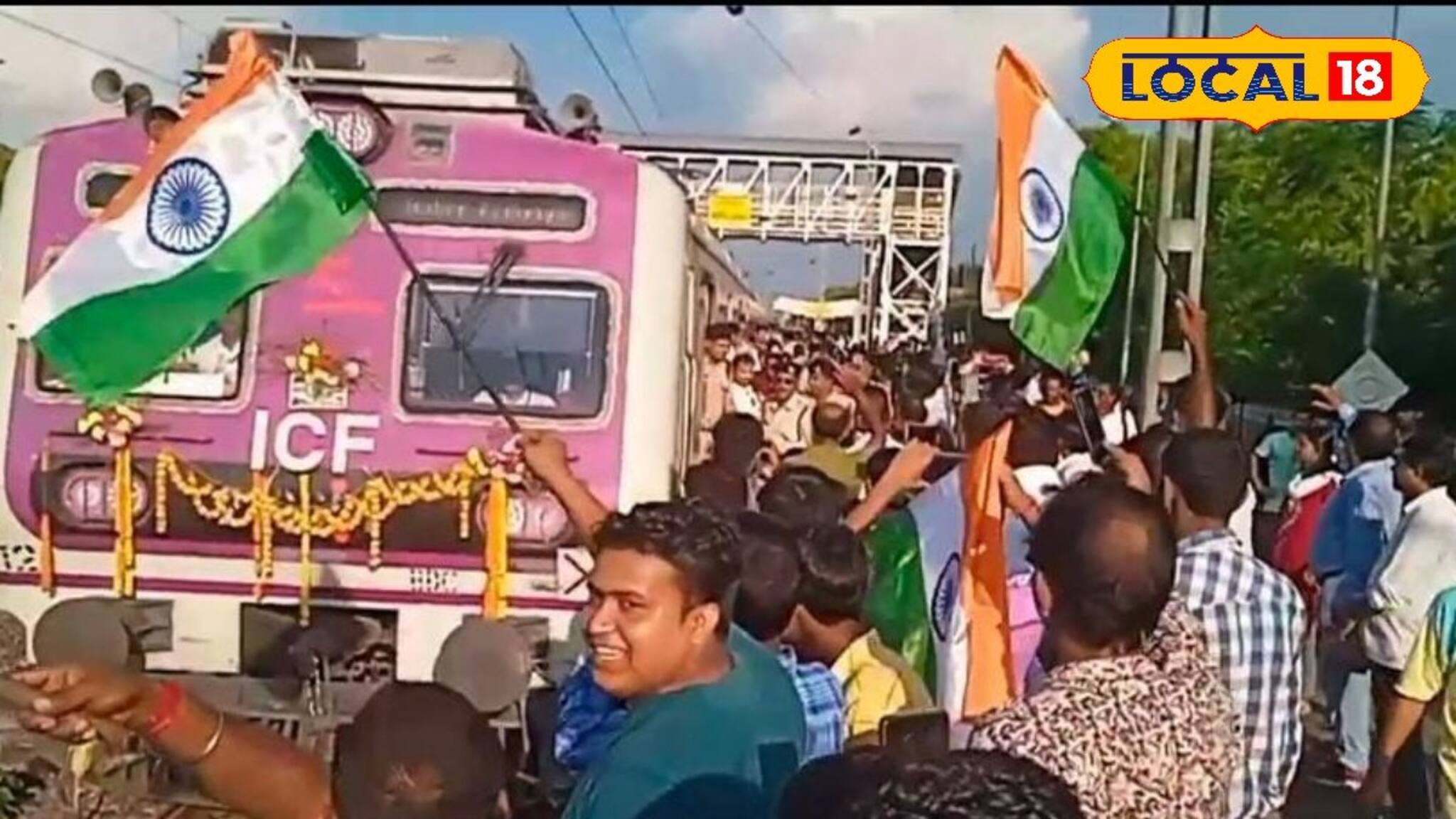 অবশেষে দাবি পূরণ,নতুন ট্রেন শুরু 'এই' ব্যস্ত রুটে,নিত্যযাত্রীদের আনন্দ,এবার যাতায়াত সহজ