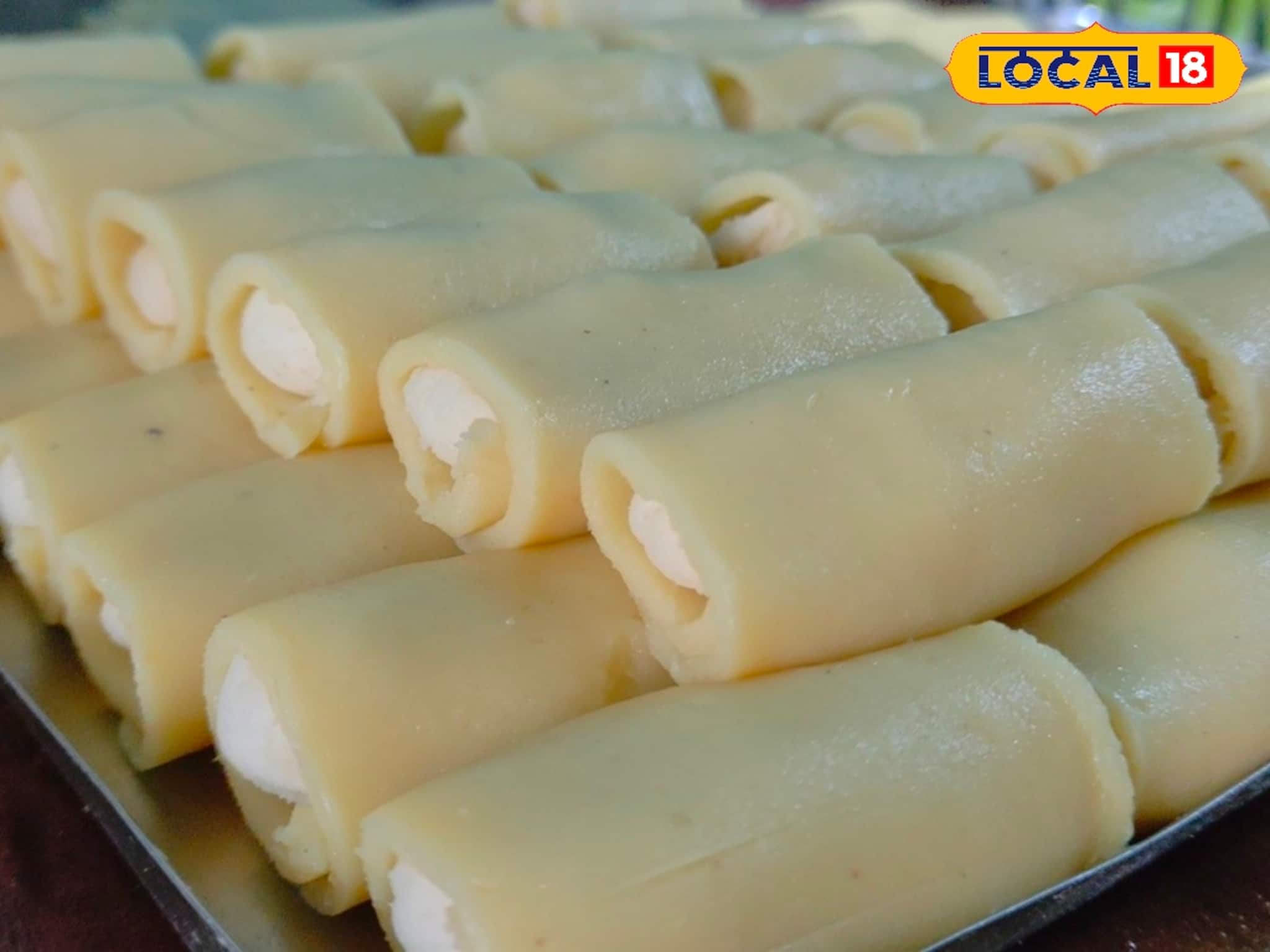 ফাস্ট ফুড নয়, এই রোল খেতে মিষ্টি দোকানে ভিড়! দাম মাত্র ১০ টাকা,কোথায় পাওয়া যাচ্ছে জানেন