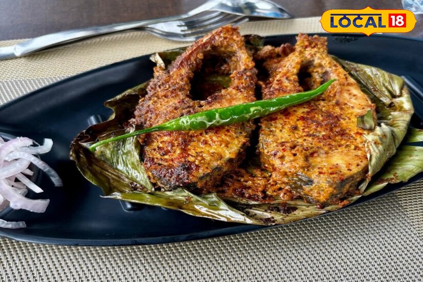 আগামী ৩১ অগাস্ট পর্যন্ত এই উৎসব চলবে। আয়োজকদের দাবি, প্রতিদিনই ভিড় বাড়ছে, আর এই ইলিশ-চিংড়ির স্বাদ-লড়াই ঘিরে উৎসবমুখর পরিবেশ তৈরি হয়েছে নিউ টাউনে