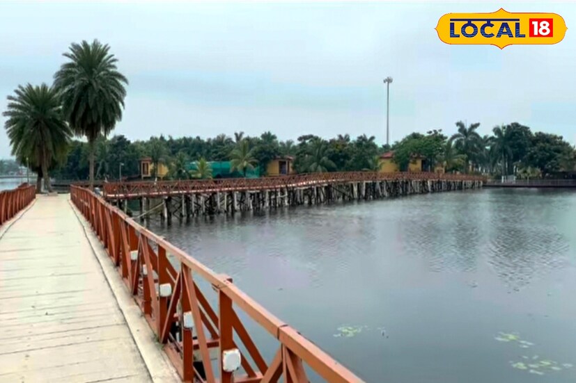 তাই এর স্বাদ নিতে চাইলে ঢুঁ মেরে আসুন ইকো আইল্যান্ড, ক্যাফে একান্তে, নিউ টাউনে। ক্যাফের দায়িত্বে থাকা ম্যানেজার স্নেহাশিস সিনহা জানান, অগ্রিম টেবিল বুকিংয়ের প্রয়োজন নেই, আসলেই ক্রেতাদের পছন্দমতো মিলবে মেনু