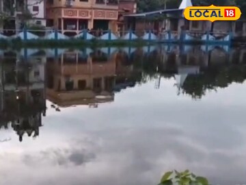 এই পুকুরে ডুবে মৃত্যু দুই পড়ুয়ার।