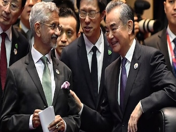 ভারত-চিন সম্পর্ক নিয়ে সোমবার দ্বিপাক্ষিক বৈঠক 