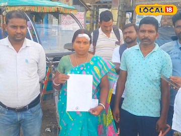 আহত পঞ্চায়েত সদস্য অর্চনা মণ্ডল 