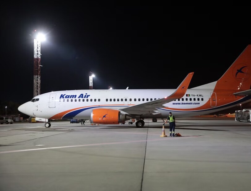 বলা হচ্ছে যে ওই যাত্রীটির কাম এয়ারের ফ্লাইট RQ-4402-তে কাবুল যাওয়ার কথা ছিল। তাঁর লাগেজ চেক করার পর তিনি নথি যাচাইয়ের জন্য ব্যুরো অফ ইমিগ্রেশন কাউন্টারে যান, যেখানে তাঁর পরিচয় যাচাই শুরু হয়। বিমানবন্দরের একজন উর্ধ্বতন নিরাপত্তা কর্মকর্তা বলেছেন যে, পাসপোর্টে ভ্রমণকারীর নাম মহম্মদ রসুল নাজিব খান বলে শনাক্ত করা হয়েছে, যাঁর ঠিকানা মহারাষ্ট্রের নভি মুম্বই এবং জন্মস্থান মুম্বই উল্লেখ করা হয়েছে। (Representative Image)