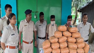 কৃষ্ণনগরে বড় সাফল্য পুলিশের৷ 