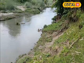 ৮ লক্ষ টাকা ব্যয়ে কুরমাই নদীর পাড় বাঁধাইয়ের কাজ শুরু করল সেচ দফতর
