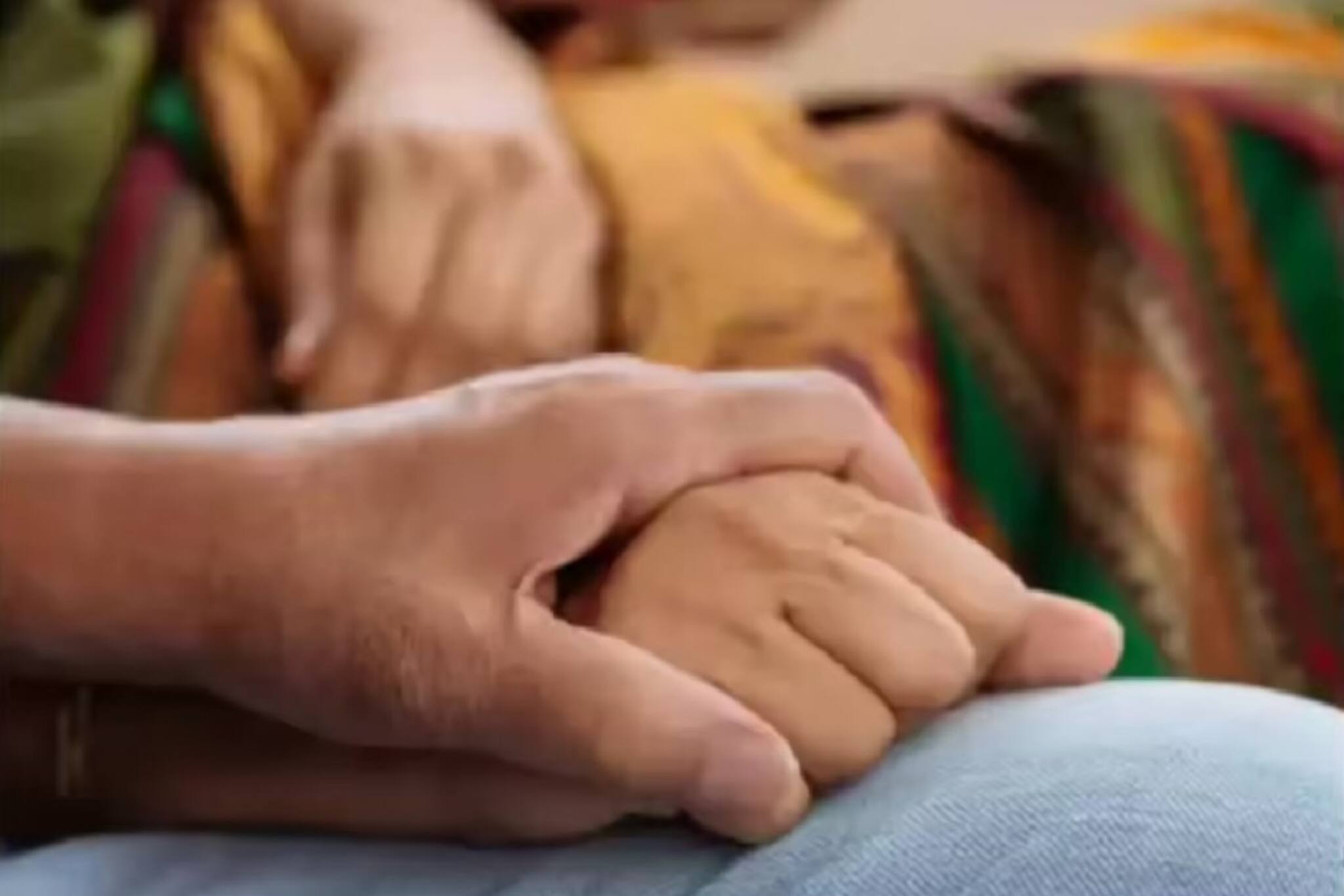 অন্তঃস্বত্ত্বা স্ত্রী, তার মধ্যেই পরকীয়া! বন্ধু ছুরি মারে পিঠে, ক্রিকেটারের জীবন নরক